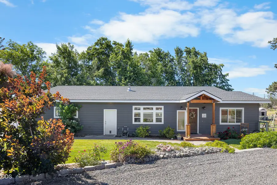 1135 NW Newell Avenue, Terrebonne, OR 97760 - #2