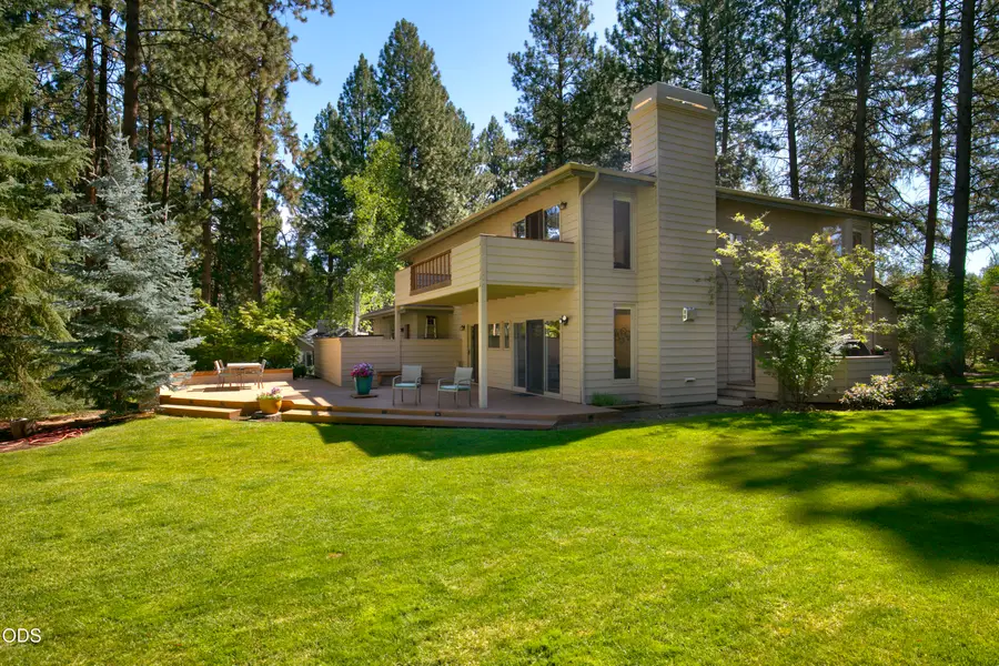 60643 Thunderbird Court, Bend, OR 97702 - #2