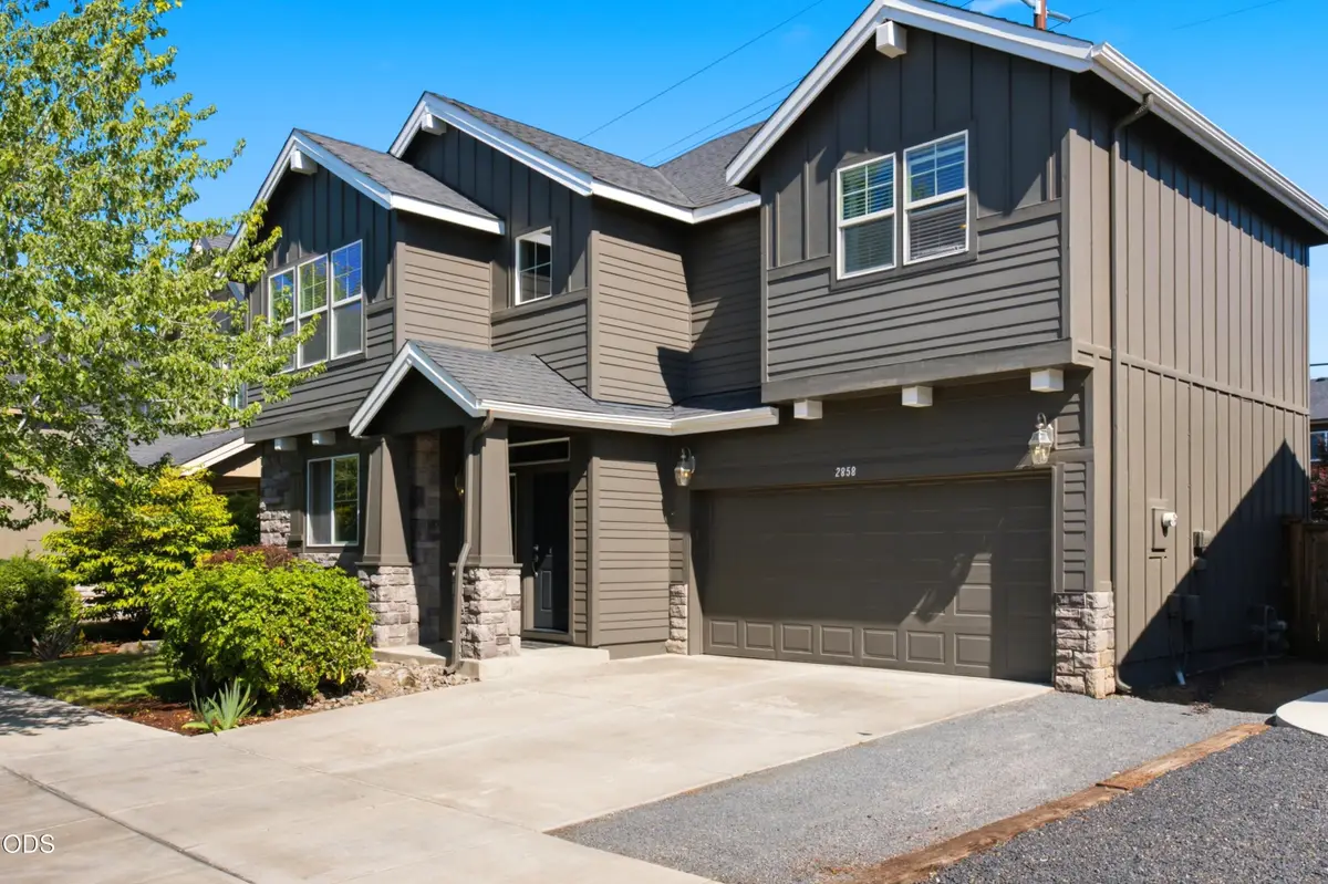 2858 NE Forum Drive, Bend, OR 97701 - #1