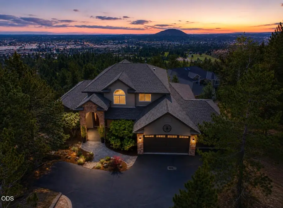 1019 NW Hale Court, Bend, OR 97703 - #2