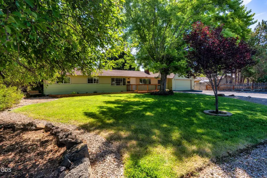 1730 SW Canyon Drive, Redmond, OR 97756 - #2