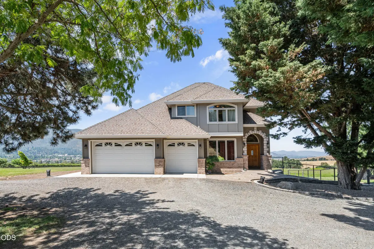 40 Ashland Acres Road, Ashland, OR 97520 - #1