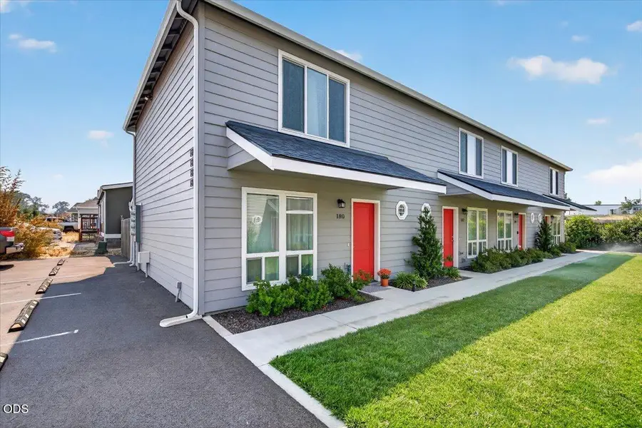 180 Northridge Terrace, Medford, OR 97501 - #2