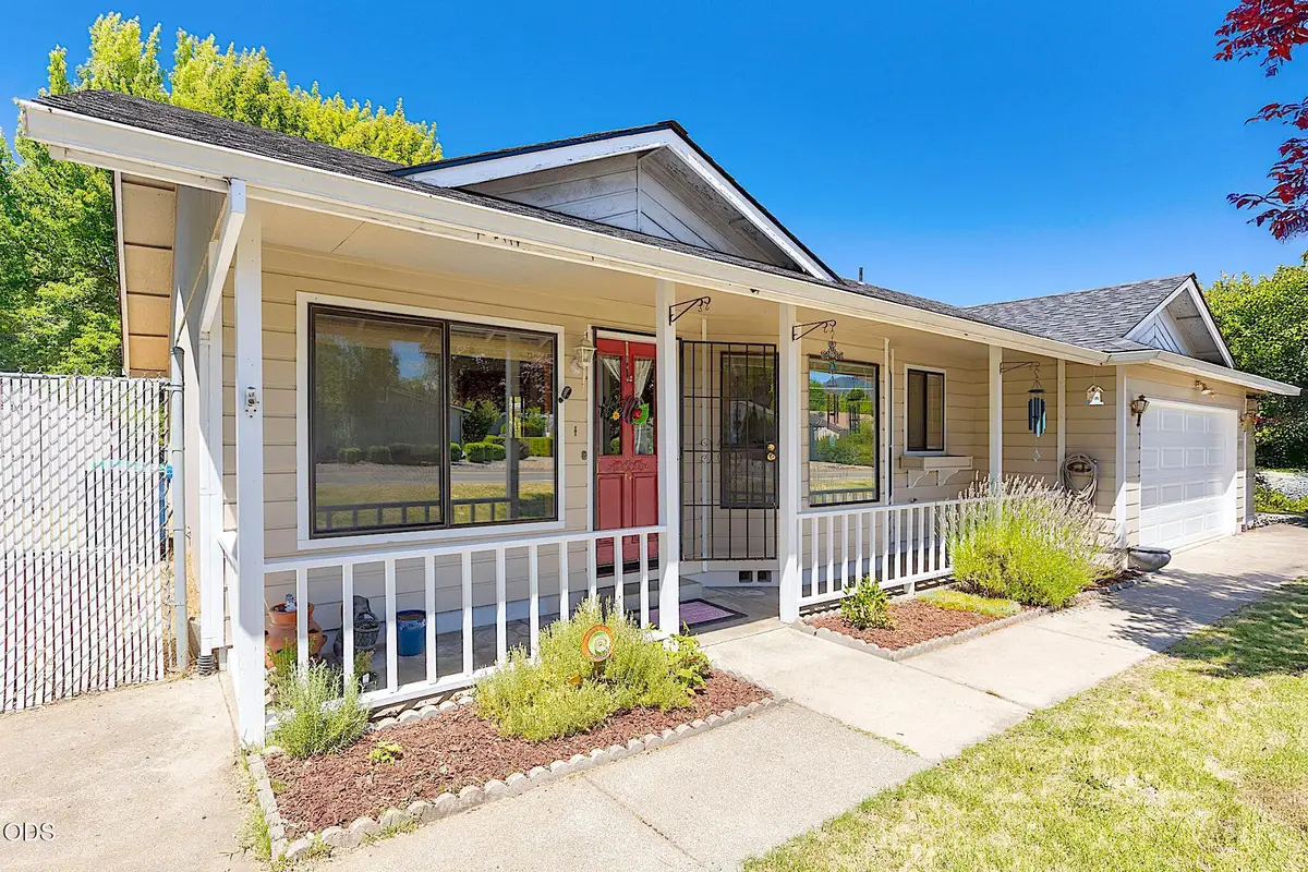 1609 Leonard Road, Grants Pass, OR 97527 - #1