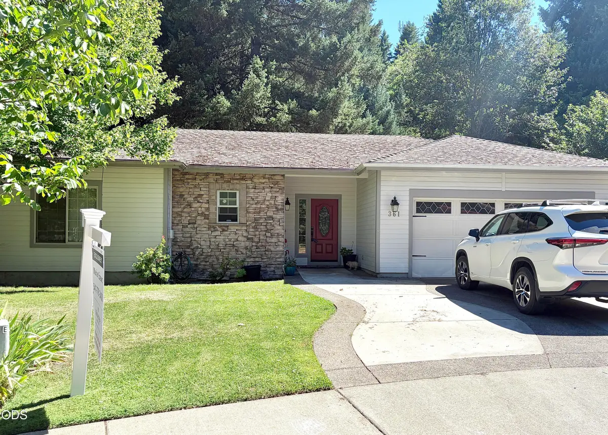 361 Noah's Way, Cave Junction, OR 97523 - #1