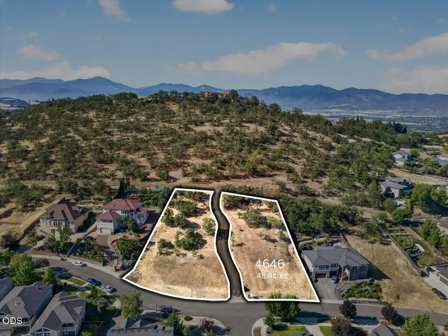 4646 Hathaway Drive, Medford, OR 97504 - #2