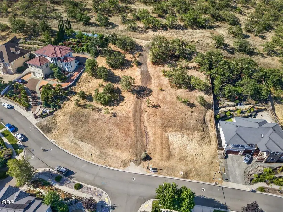 4646 & 4662 Hathaway, Medford, OR 97504 - #2
