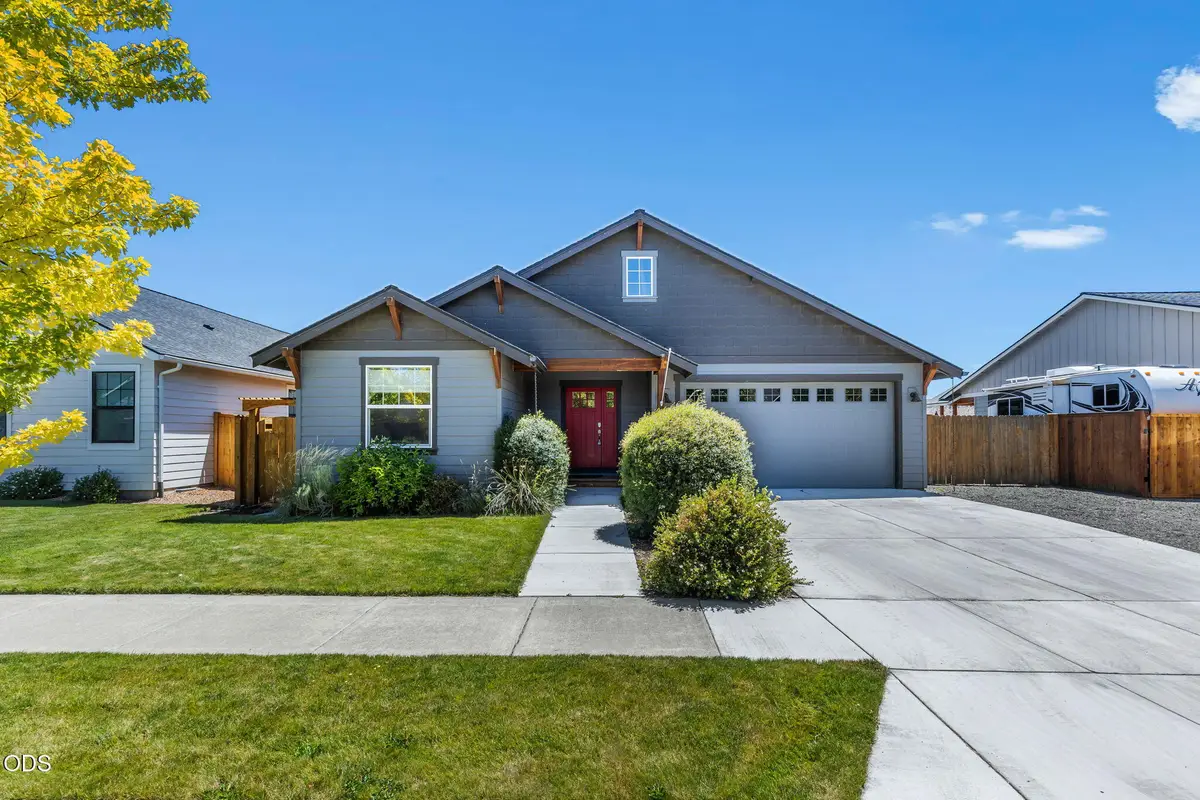 680 NE Trestle Street, Prineville, OR 97754 - #1