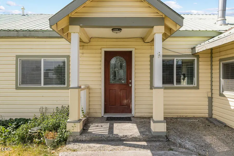 1140 Morningside Lane, Klamath Falls, OR 97603 - #2