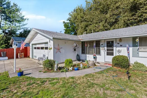 1766 Howell Avenue, Medford, OR 97501