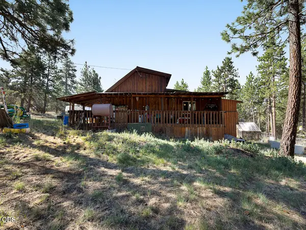 9046 Warbler Drive, Bonanza, OR 97623