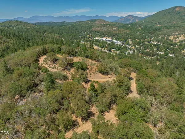 Homewood Road #TL 102, Grants Pass, OR 97527