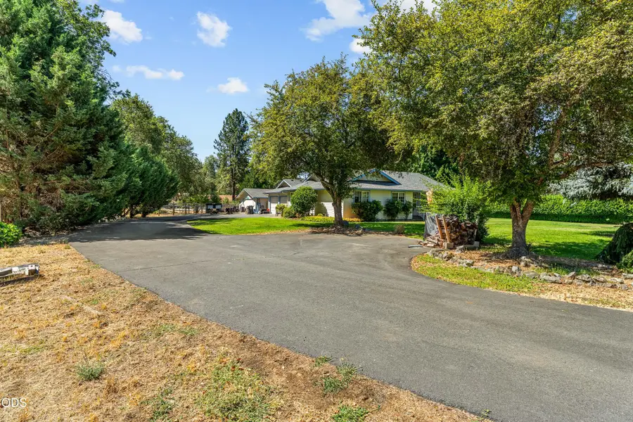 181 Jo Creek Place, Merlin, OR 97532 - #2