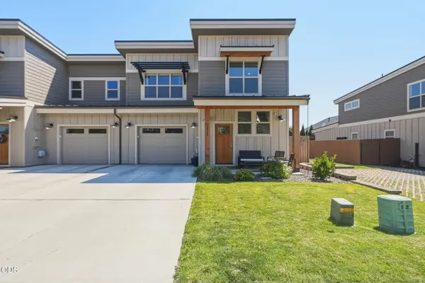3622 SW Badger Avenue, Redmond, OR 97756