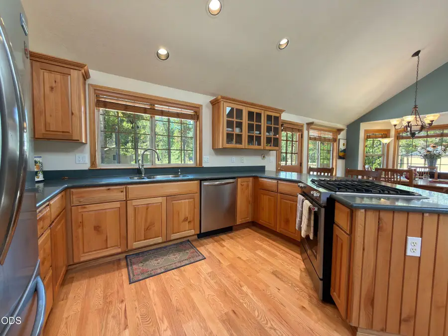 58103 Kinglet Road, Sunriver, OR 97707 - #3