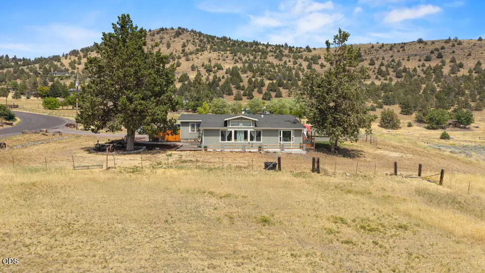 11453 Hill Road, Klamath Falls, OR 97603 - #1