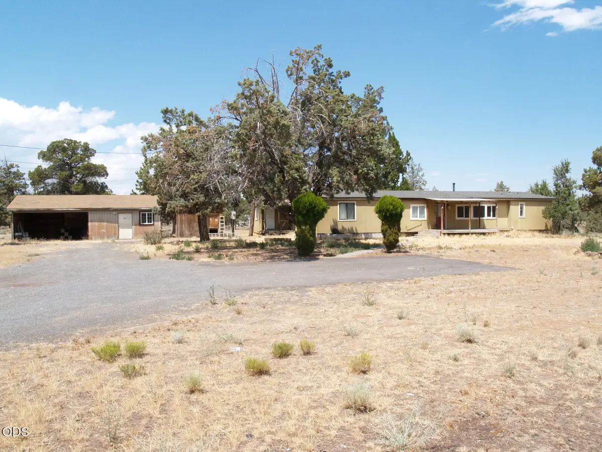 6125 SW Canal Boulevard Sw, Redmond, OR 97756 - #1
