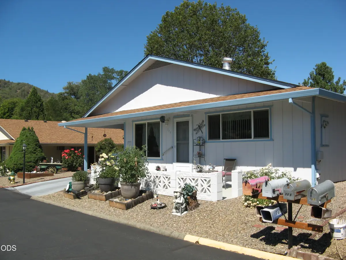 720 Brookside Circle, Rogue River, OR 97537 - #1