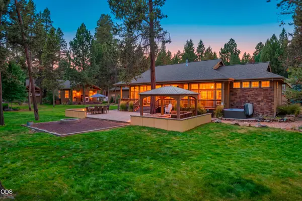 17075 Pasadena Road, Bend, OR 97707