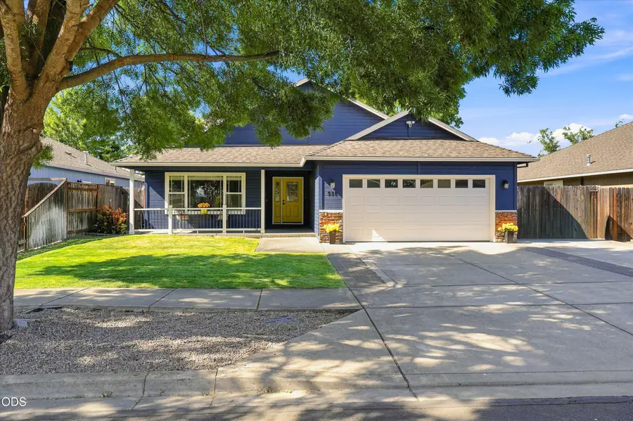 980 Willowdale Avenue, Medford, OR 97501 - #3