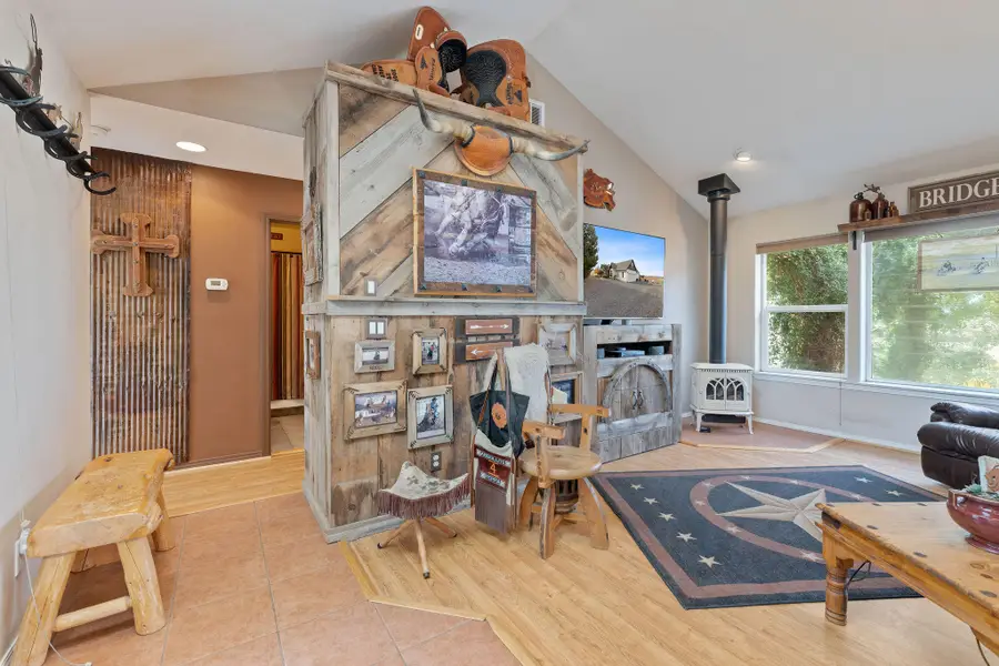 998 NE Brown Drive, Madras, OR 97741 - #3