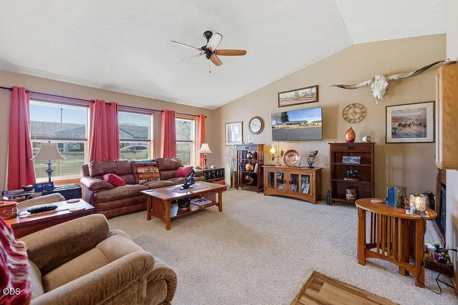 1263 NE Powell Lane, Prineville, OR 97754 - #2