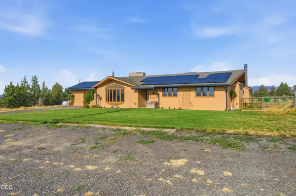 105 SE Barber Road, Madras, OR 97741