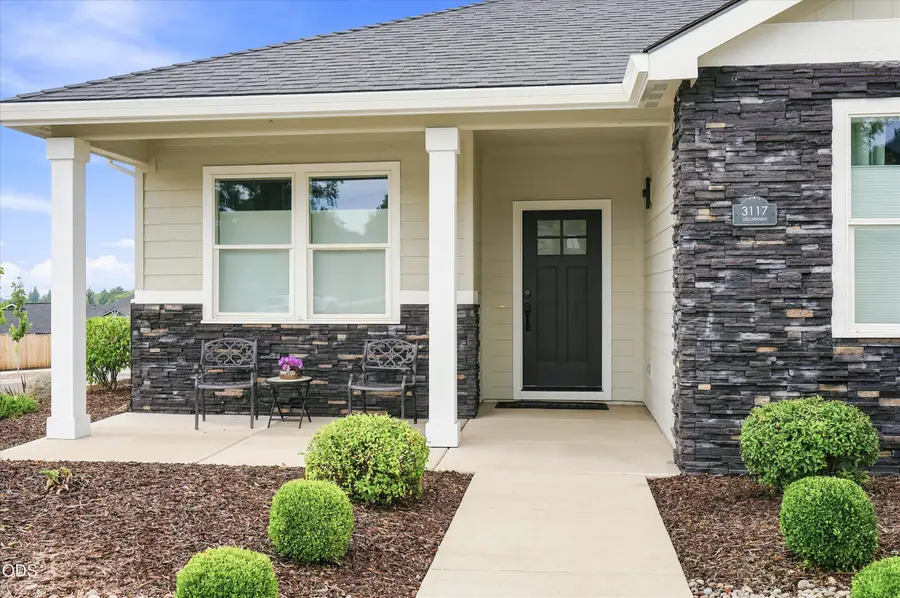 3117 Delorraine Drive, Medford, OR 97504 - #3