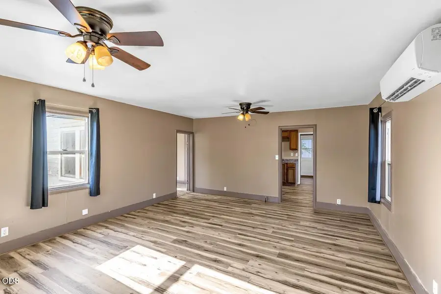 506 W Clark Street, Medford, OR 97501 - #2