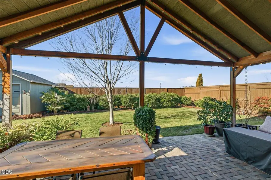 3229 Pecan Court, Medford, OR 97504 - #2