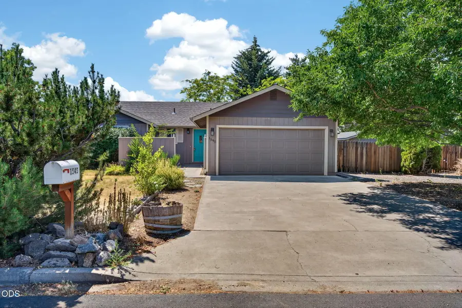 1545 SW 17th Street, Redmond, OR 97756 - #2