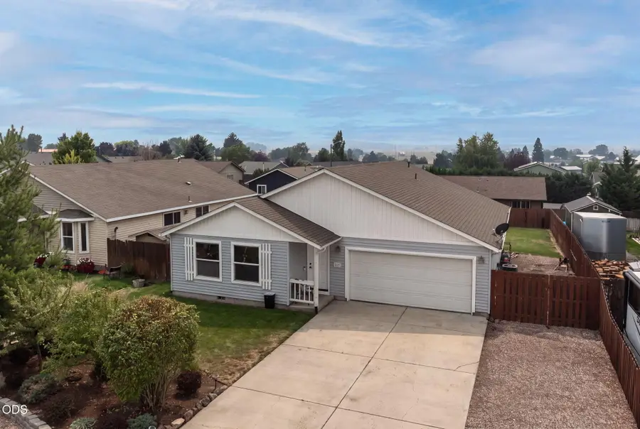 317 Center Ridge Drive, Culver, OR 97734 - #2