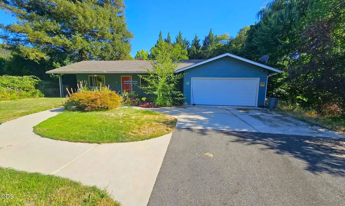 533 NW Midland Avenue, Grants Pass, OR 97526 - #1