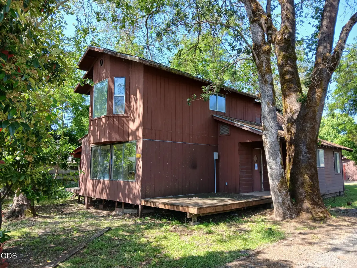 1340 Dowell Road, Grants Pass, OR 97527 - #1