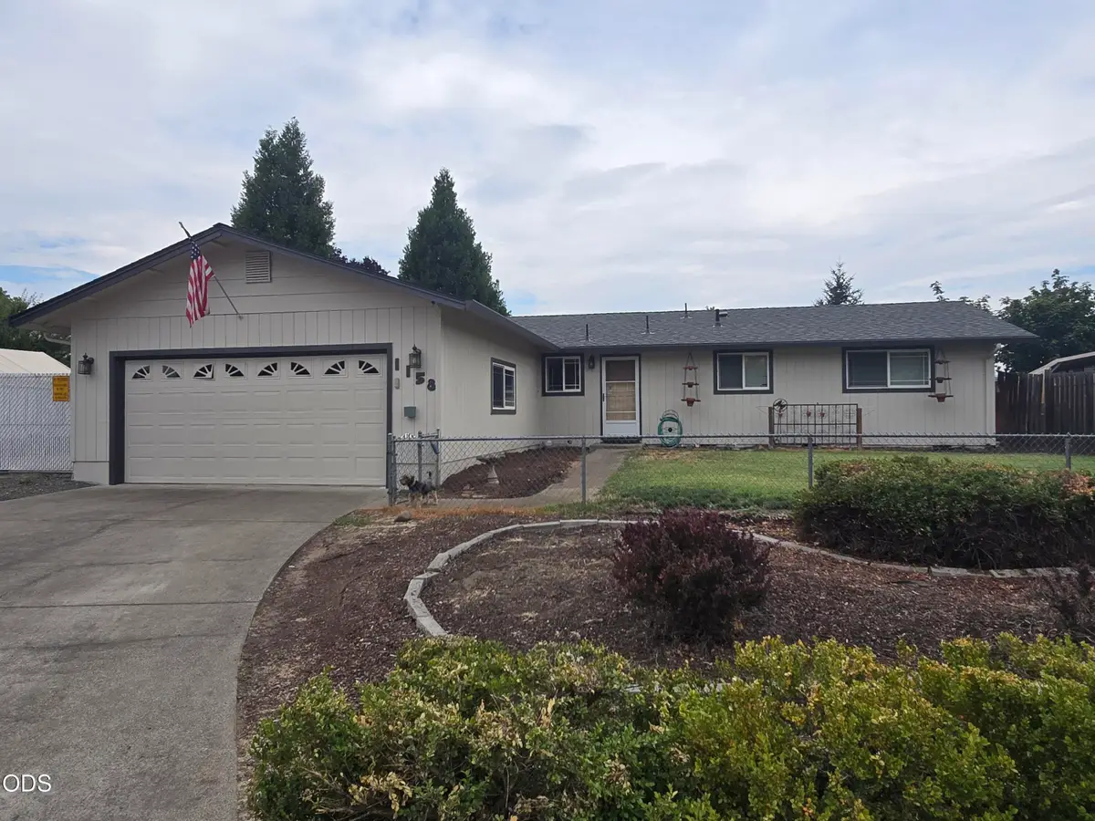1158 Douglas Street, Medford, OR 97501 - #1
