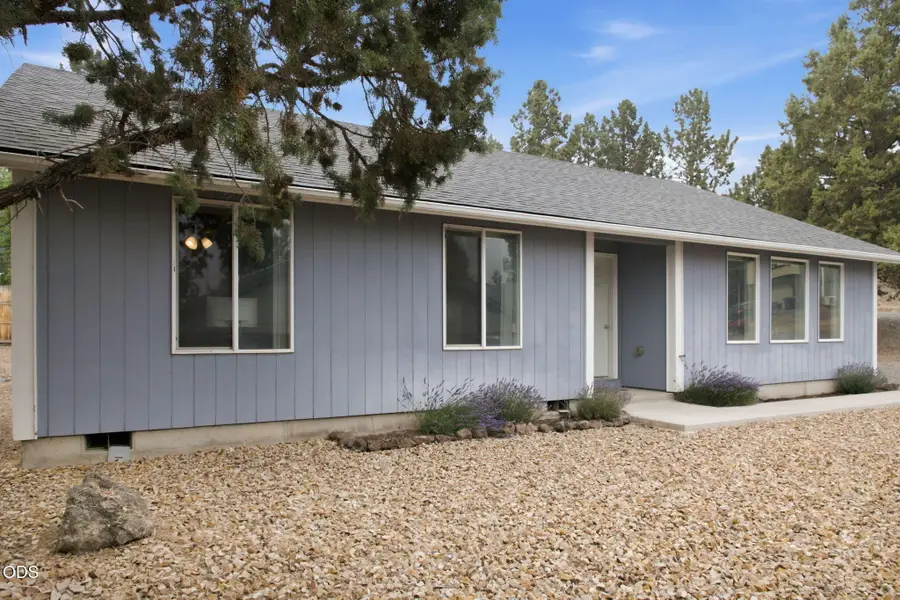 11431 NW Morrow Avenue, Prineville, OR 97754 - #2