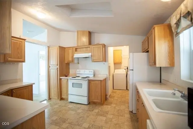 1110 Jaynes Drive, Grants Pass, OR 97527 - #2