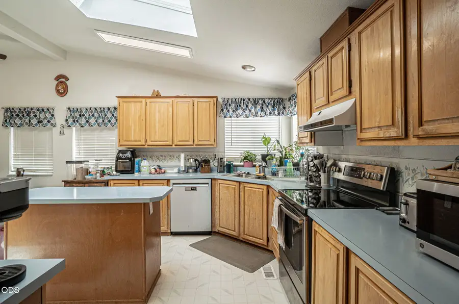 5592 Foley Lane, Central Point, OR 97502 - #3