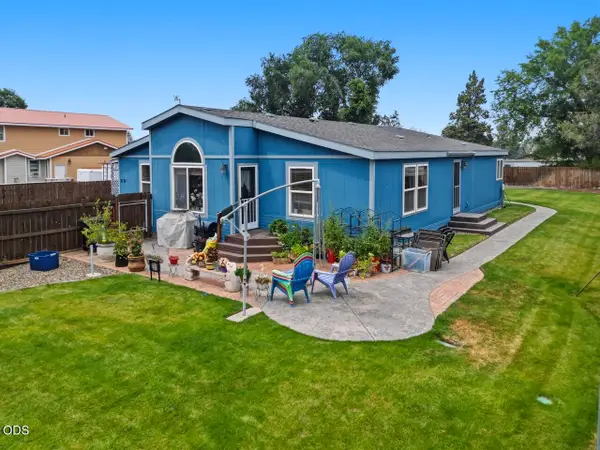 3737 NW Oak Avenue, Redmond, OR 97756