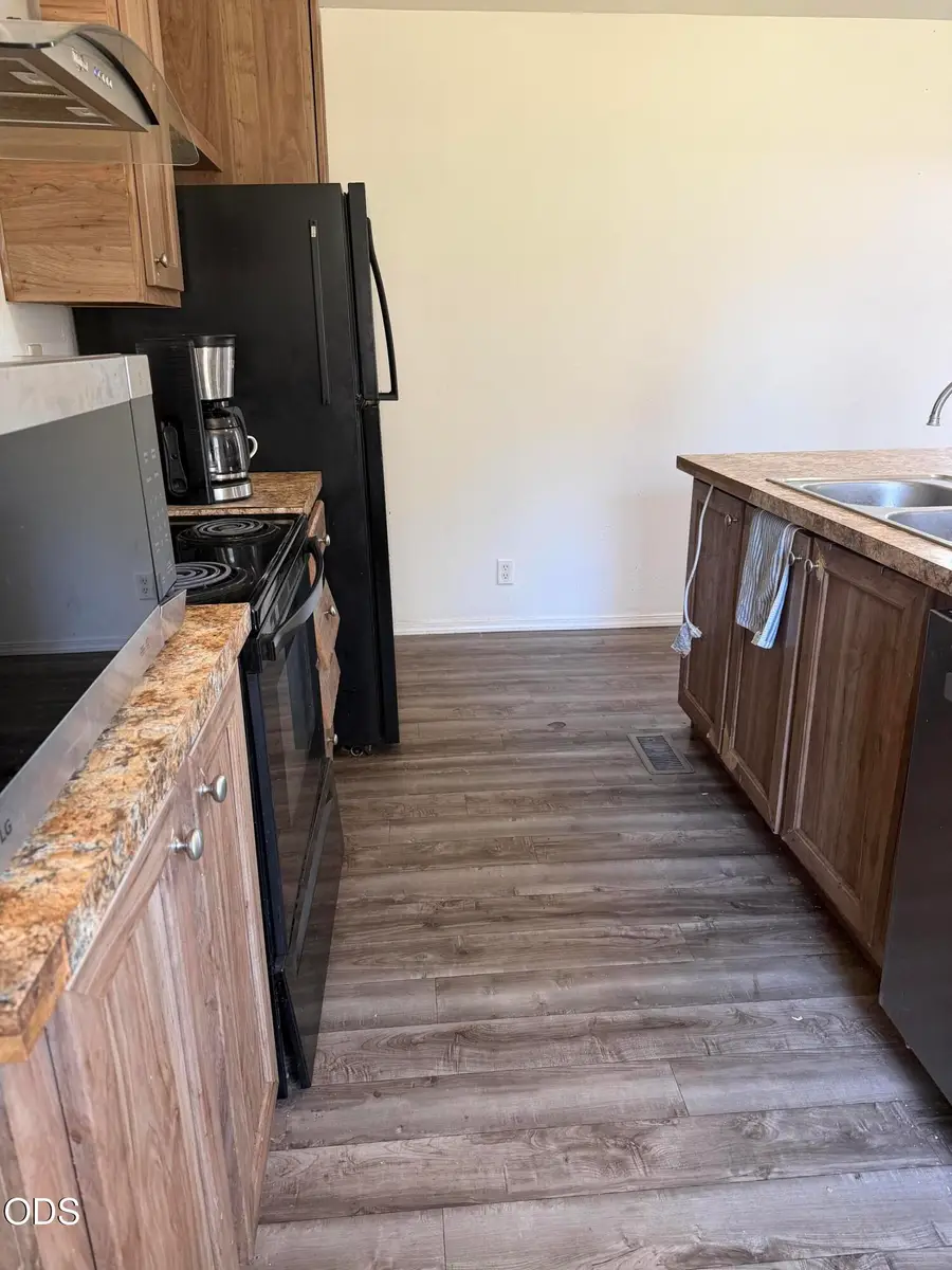 6235 Ponderosa Street, Central Point, OR 97502 - #3