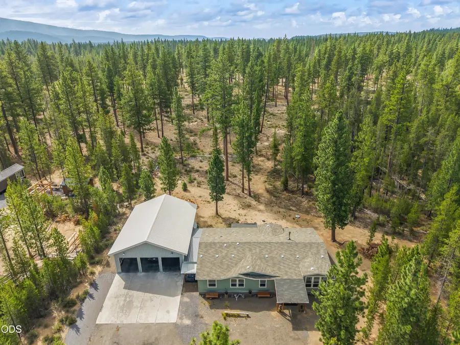 123631 Surveyor Road, Crescent Lake, OR 97733 - #3
