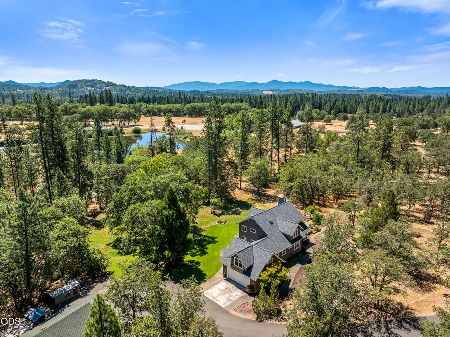 375 Mountain Paradise Drive, Grants Pass, OR 97526 - #3