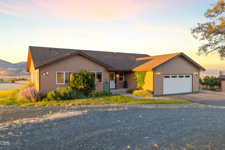 11811 Falvey Road, Klamath Falls, OR 97603 - #2