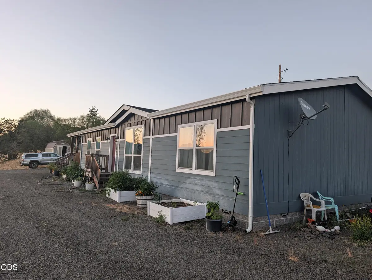 13210 Table Rock Road, Central Point, OR 97502 - #1