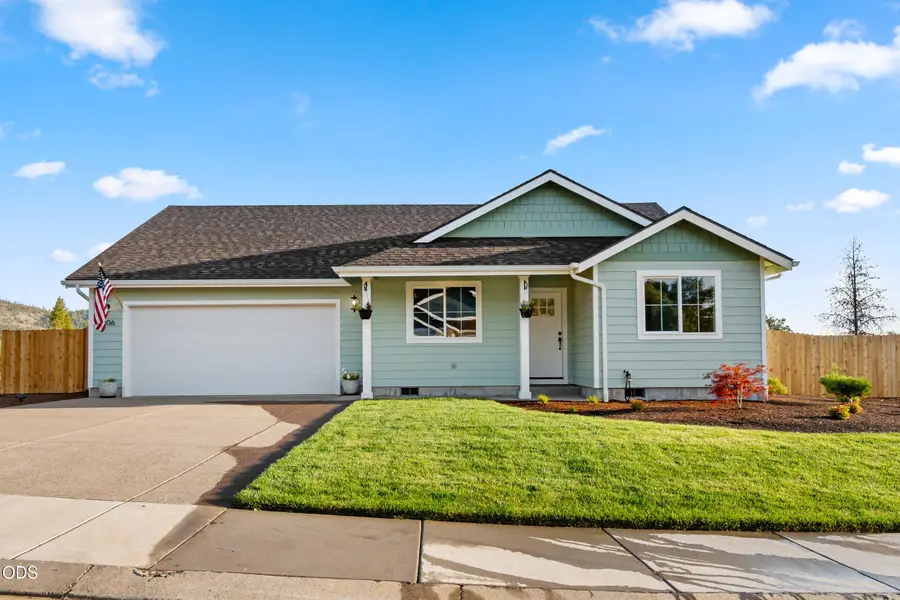 1106 Cascade Loop #Lot 8, Cave Junction, OR 97523 - #2