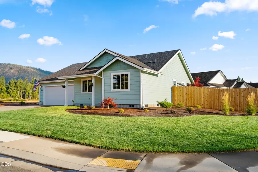 1106 Cascade Loop #Lot 8, Cave Junction, OR 97523 - #3