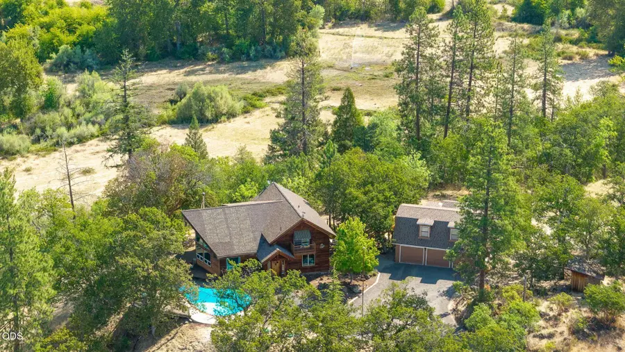 4001 S Fork Little Butte Creek Road, Eagle Point, OR 97524 - #3