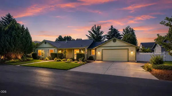 3350 NE Stonebrook Loop, Bend, OR 97701