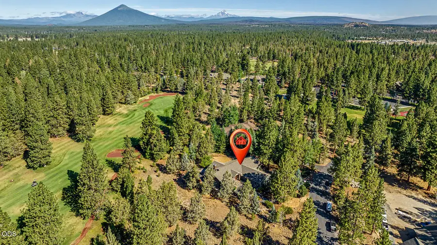 17084 Lady Caroline Drive, Sisters, OR 97759 - #2