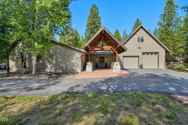 56743 Spring River Loop, Bend, OR 97707